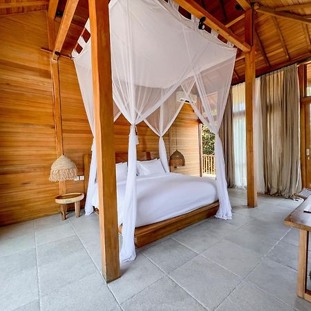 Diamond Beach Villas Tanglad Exterior photo