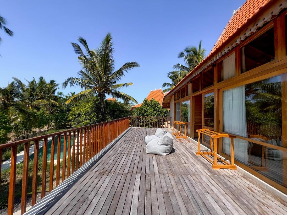 Diamond Beach Villas Tanglad Exterior photo
