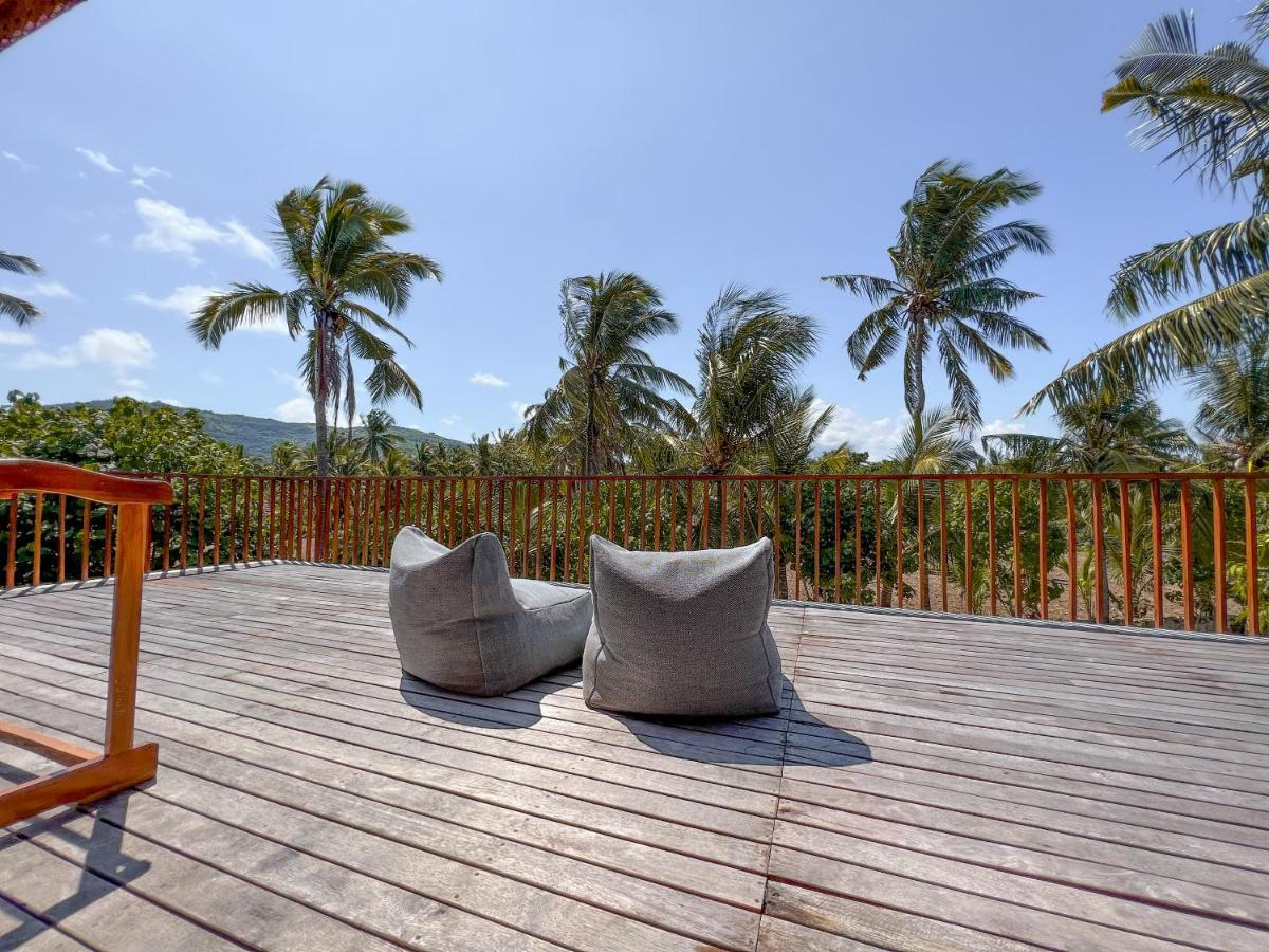Diamond Beach Villas Tanglad Exterior photo