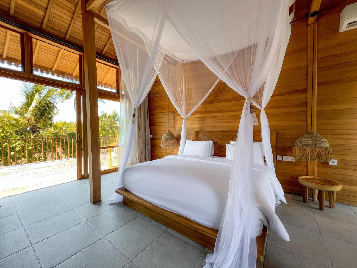 Diamond Beach Villas Tanglad Exterior photo