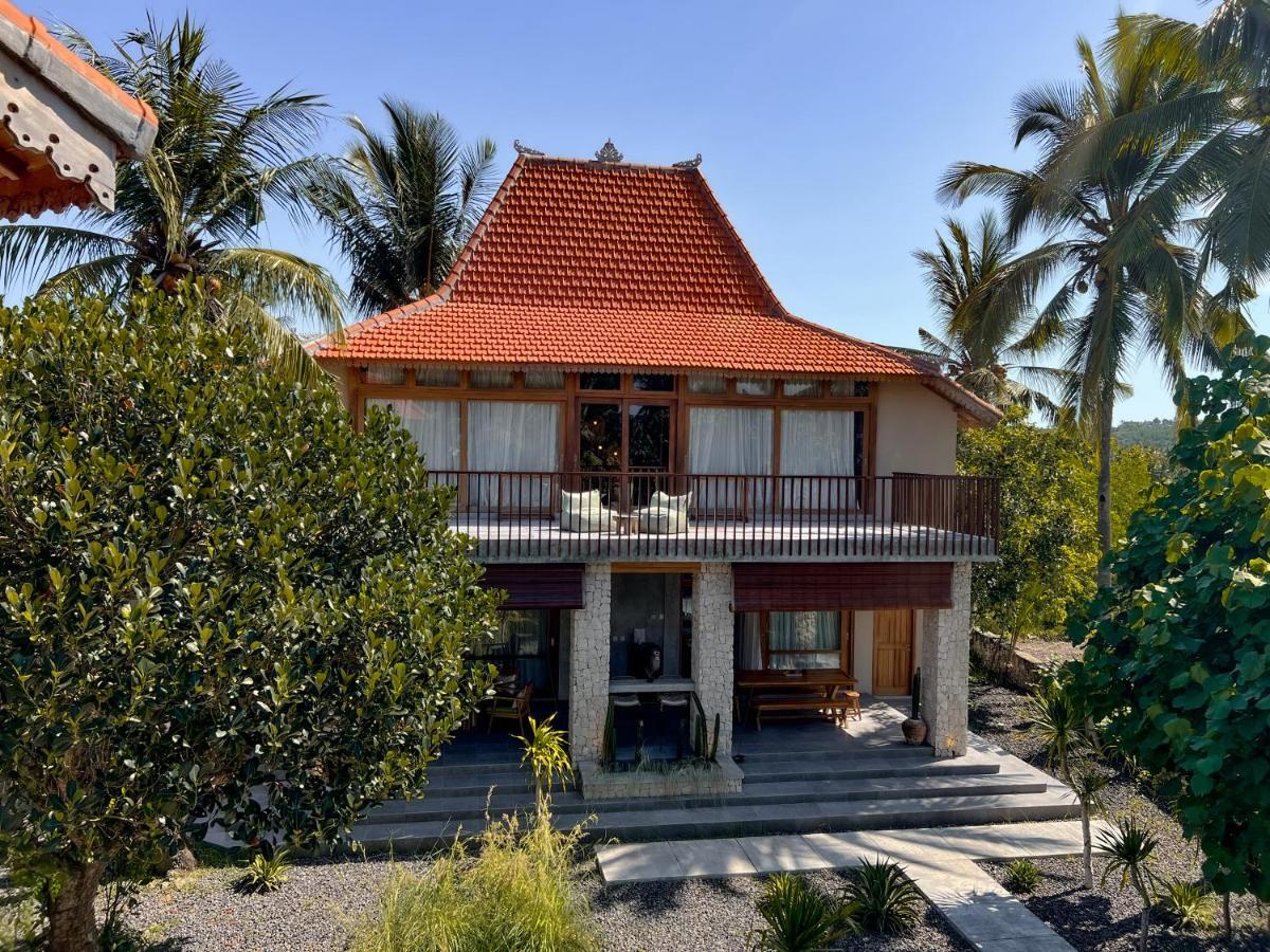 Diamond Beach Villas Tanglad Exterior photo