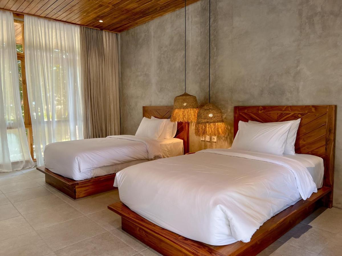 Diamond Beach Villas Tanglad Exterior photo