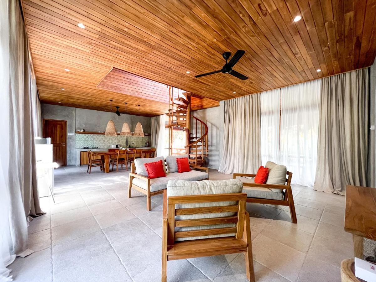Diamond Beach Villas Tanglad Exterior photo