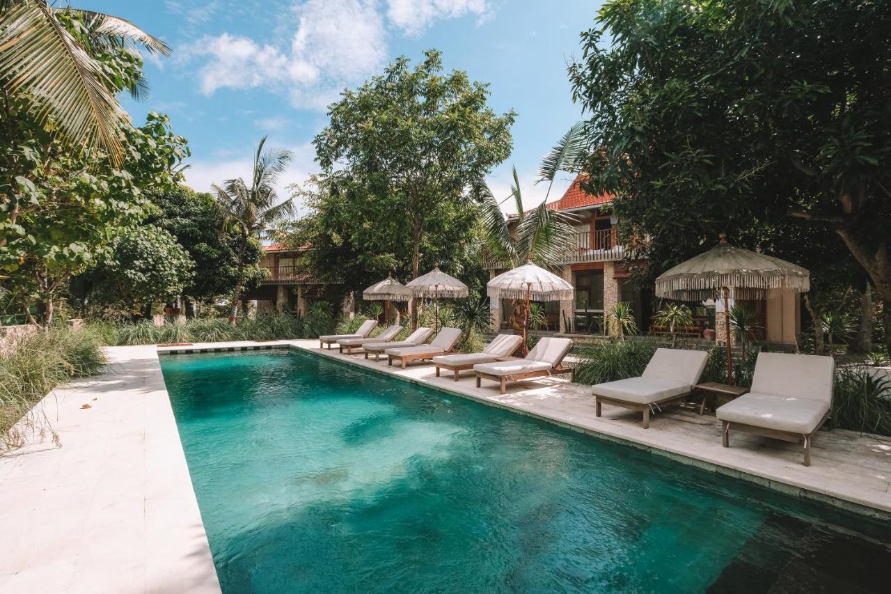 Diamond Beach Villas Tanglad Exterior photo